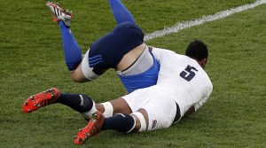 rbs-6-nations-six-nations-tackles-courtney-lawes-jules-plisson_3280150